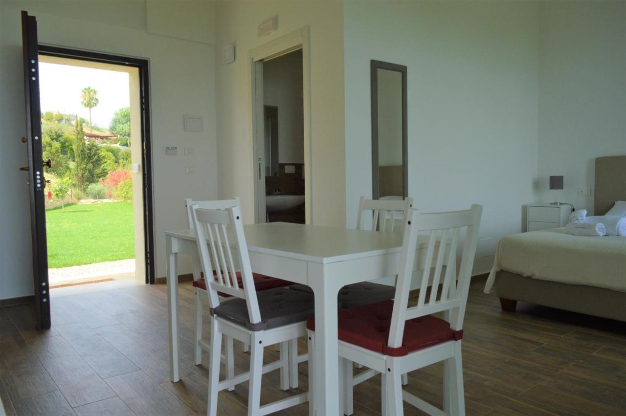 Casale Adriatico B&B Pineto Zewnętrze zdjęcie